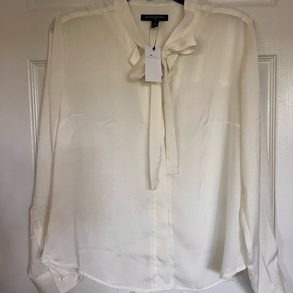 Banana Republic Cream Blouse